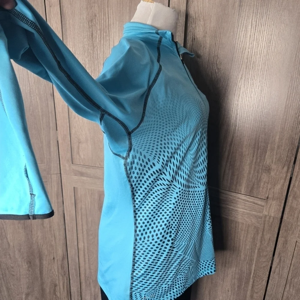 Nike Pro Dri-Fit Activewear Top Long Sleeve 1/2 Zip Dot-Printed Blue